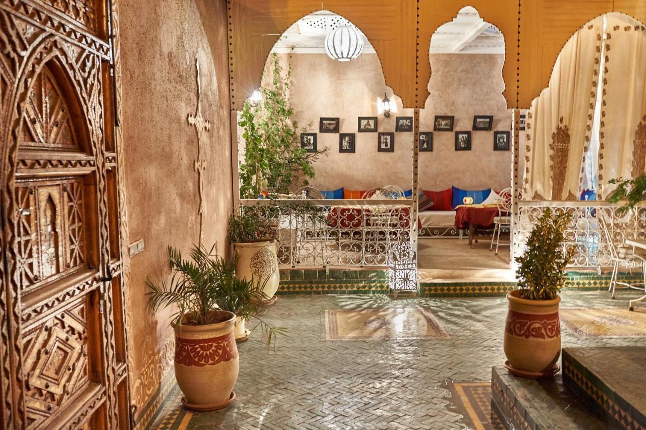 Riad Уарзазат Экстерьер фото